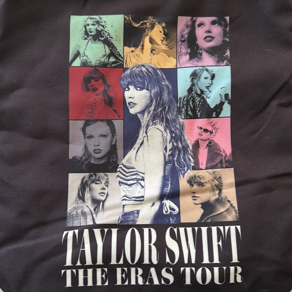 Taylor Swift The Eras Tour Tote Bag & Movie Exclusive Cup w 1989 (tv) CD - Picture 2 of 11